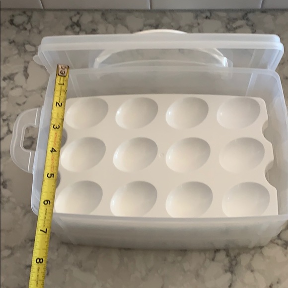 Sandra Lee Egg Container - Picture 7 of 7
